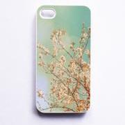 iPhone Case. Cherry Blossoms Photo. White Case. iPhone 4 and 4S Accessory. Pink Flowers. Spring Photo. Girly. Geekery.